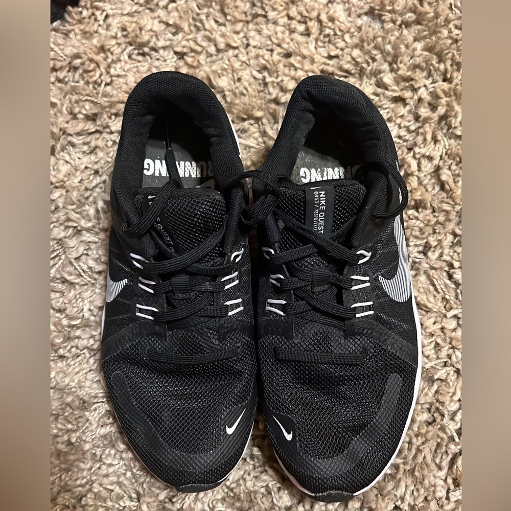 Women’s Nike Quest 4